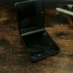 Samsung Z Flip 7