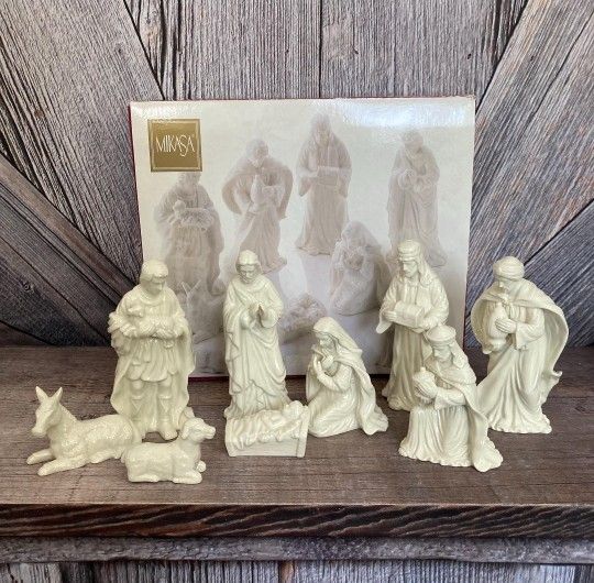 Mikasa 9pc Fine Porcelain Nativity Figurine Collection