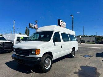 2003 Ford E-350 Super Duty