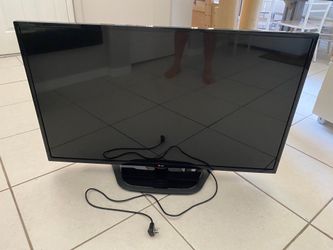 LG TV 46”