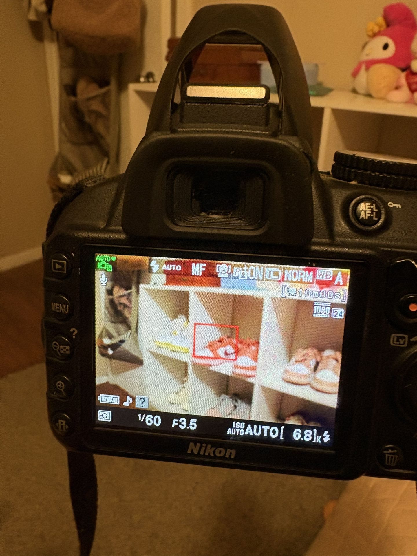 Nikon D3100 - Digital camera 150 Send Offers