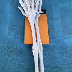 Halloween Skeleton Hands Tongs 12”.