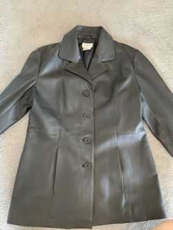 Women’s leather jacket