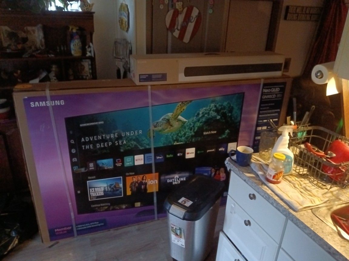 Samsung 85 Inch With Surround Sound 