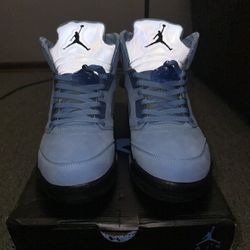 Jordan 5 UNC