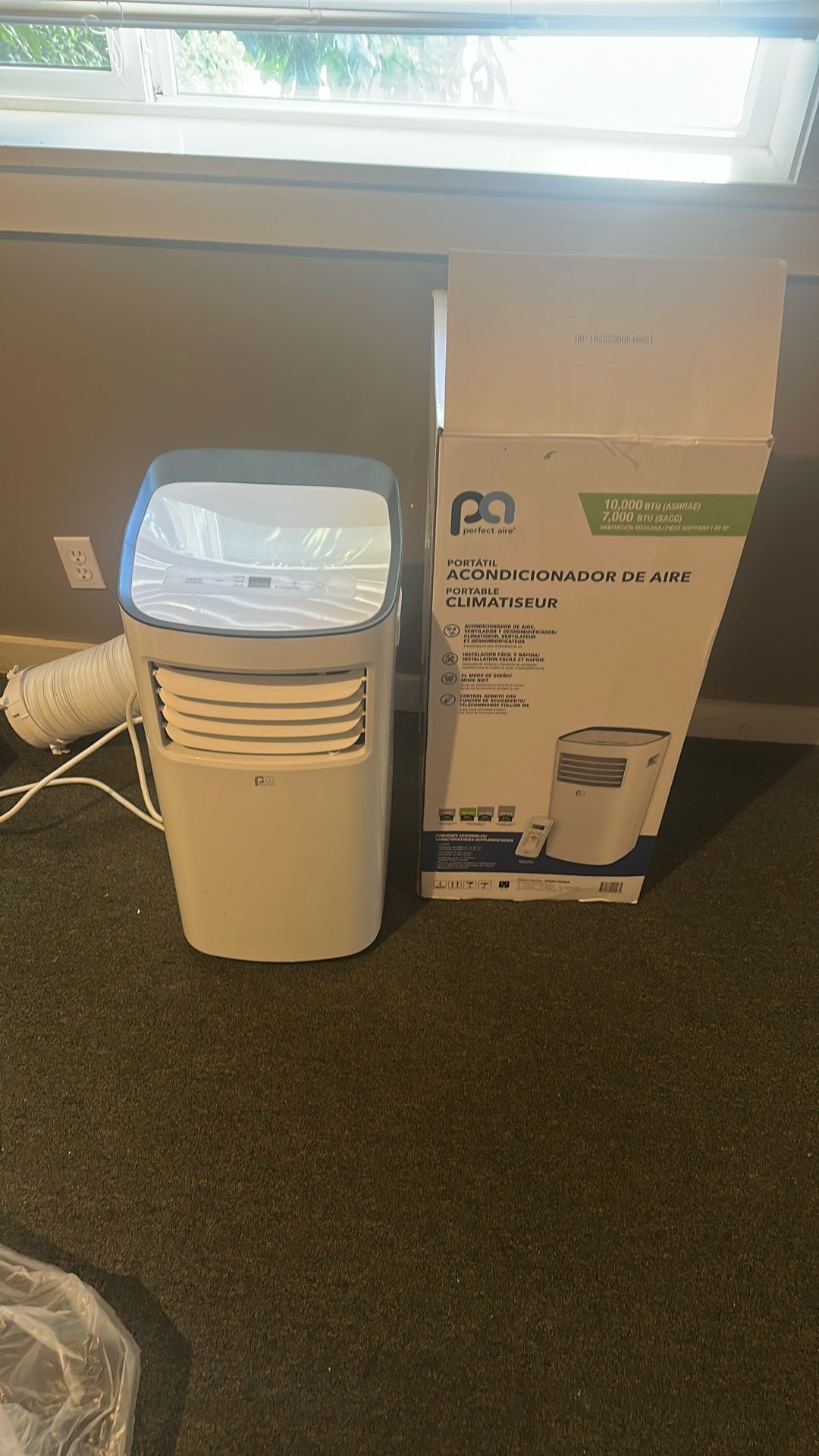Portable Air Conditioner (basically New)