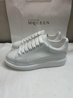 Alexander MQUEEN