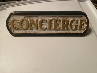 Wooden desk top badge Concierge