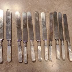 Sterling 925 Mother of Pearl Landers frary and Clark Aetna works Butter Knives Set