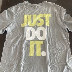 Nike T Shirts New