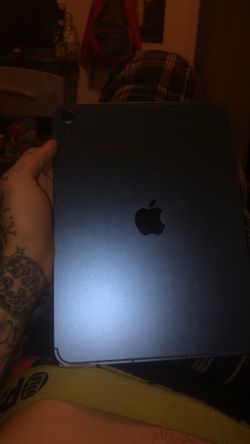 Apple tablet