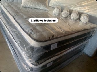 ✨Mattress Pillow Top✨ 🛏️ 2 pillows included 🔸12” inches tall 🔹All sizes  🟠Queen sizes $199 🟡Full sizes $180 🟢Twin sizes $150 🔵Cal king $330 🟣E