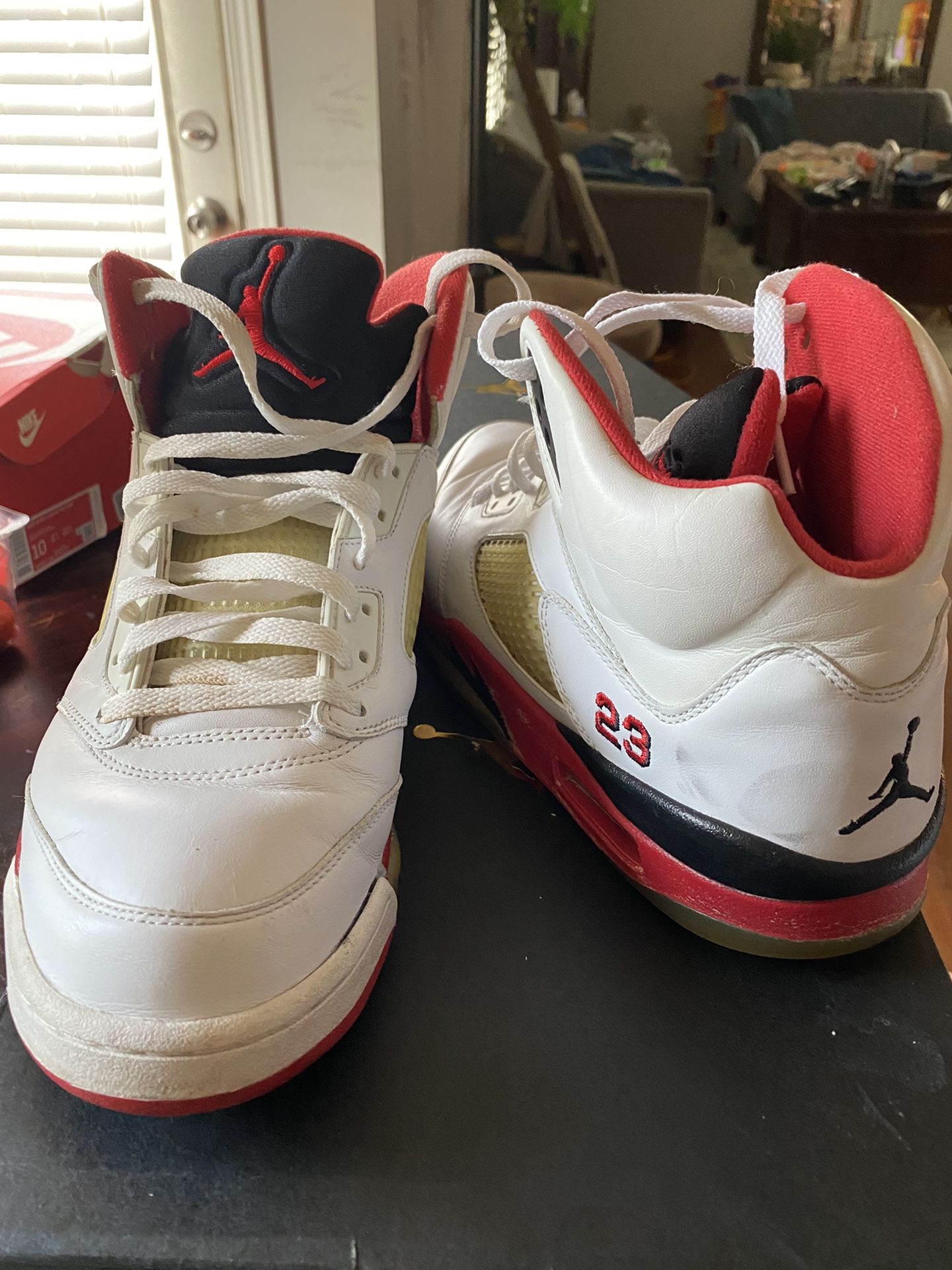 Jordan 5s Fire Red