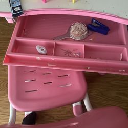 Kids Desk 