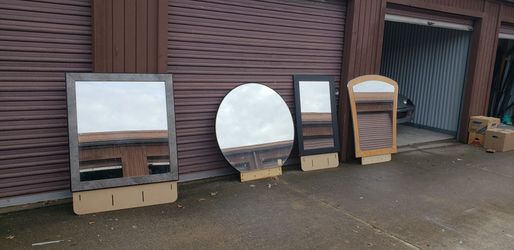 Nice dresser mirrors $30 each