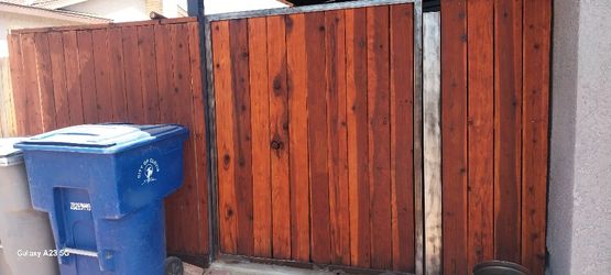 Fence Painting And Staining