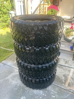 33x12.50R20 Dirty Commander M/T Tires -