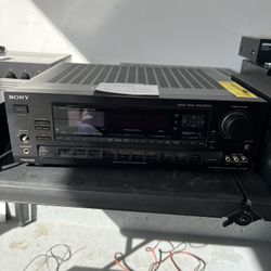 Sony  AM/FM  Stereo Receiver Model STR-D2090