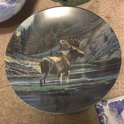 Edwin M.Knowles 1989 “The Moose” by Paul Krapf Decorative Plate