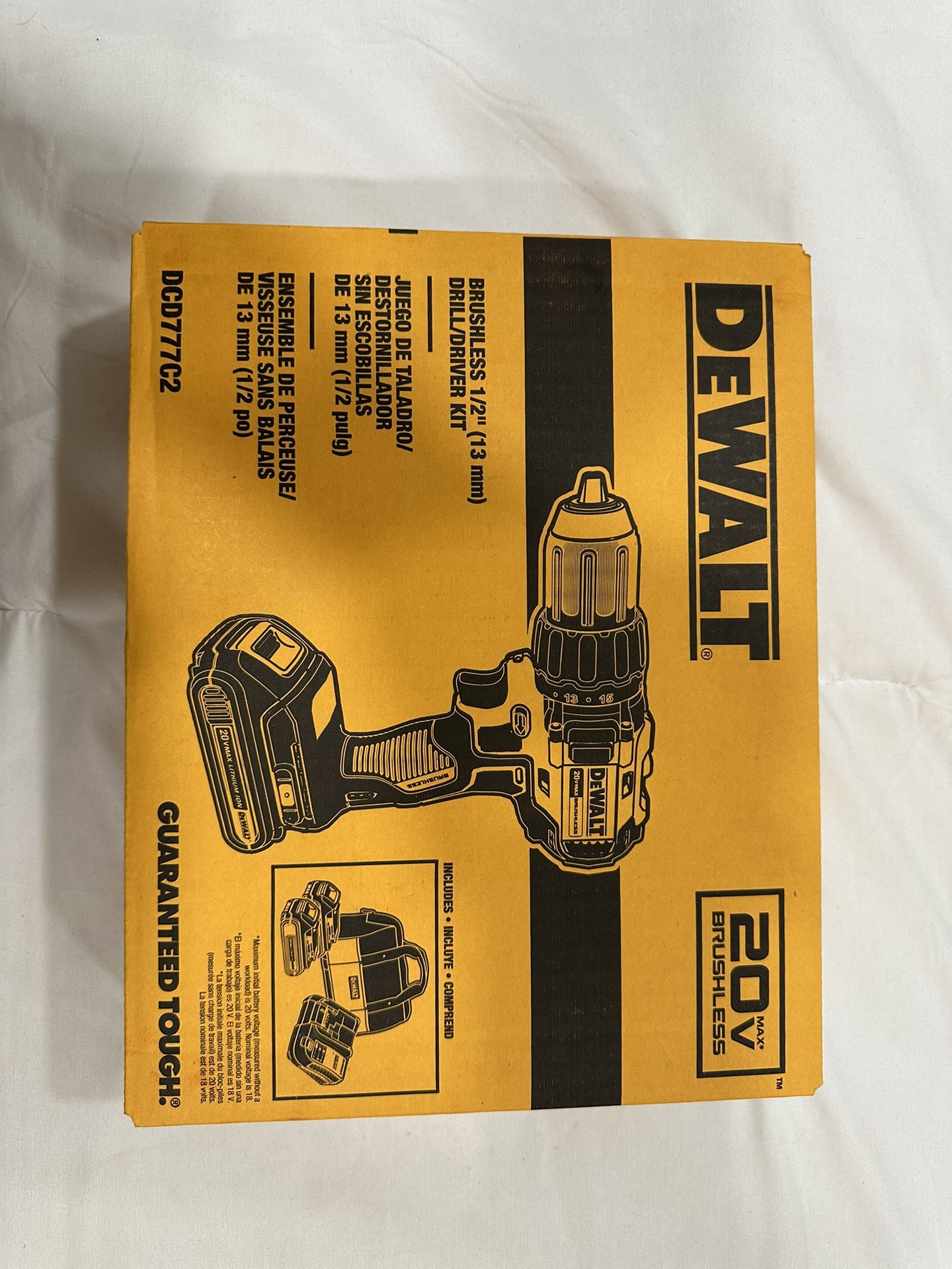 Dewalt 20V Drill kit BRAND NEW NUEVO