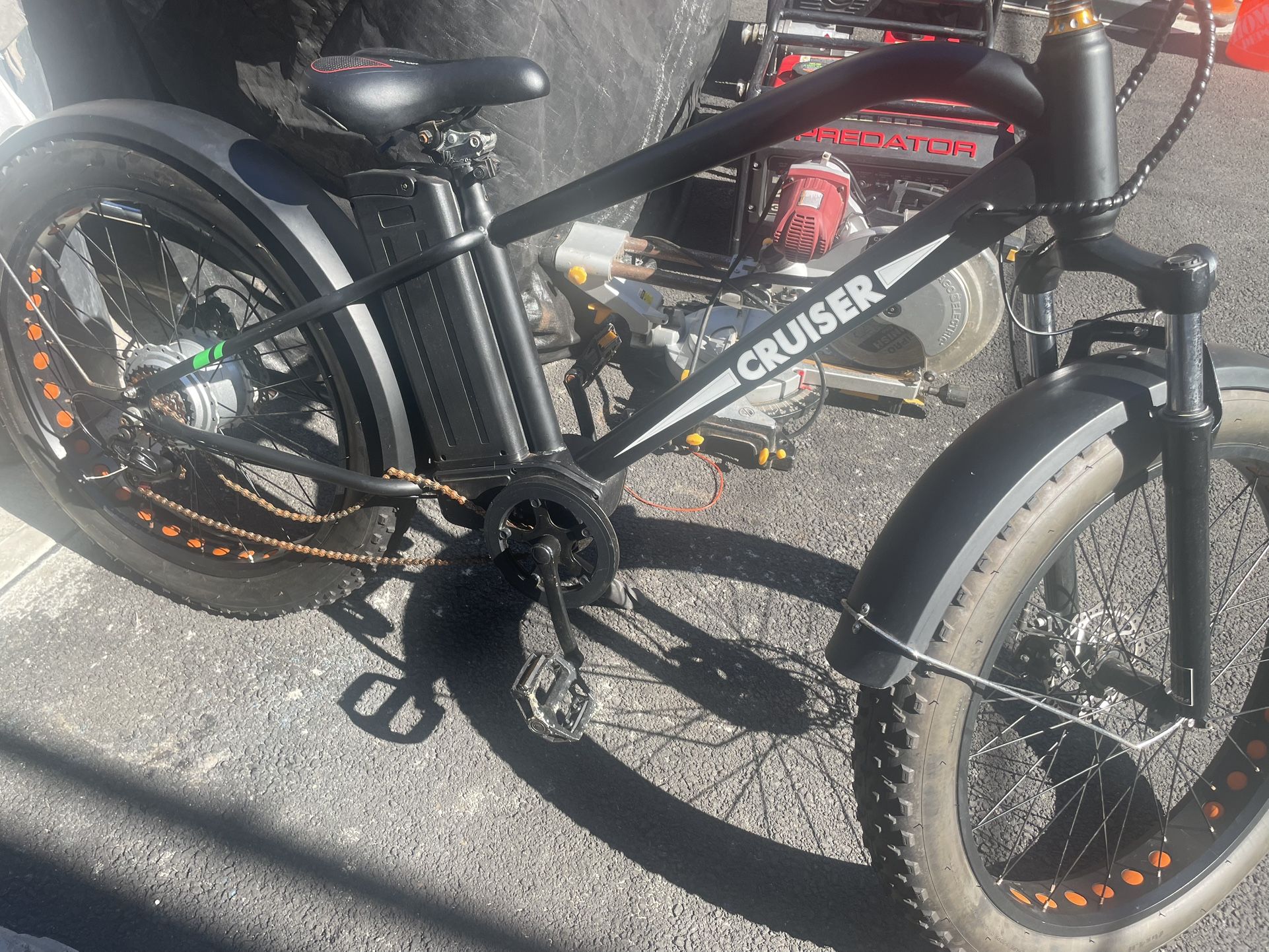 Cruiser Electric Bike