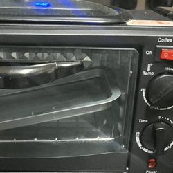 3 In 1 Breakfast Station With An Oven! 