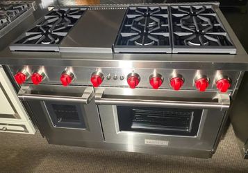 Wolf 48" Gas Range, 6 Burners & Infrared Griddle, GR486G - $9,500 