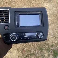2011/14 Honda civic Pioneer Bt/ Touchscreen 