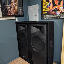 Samson Resound RS215 Speaker Systems Pair