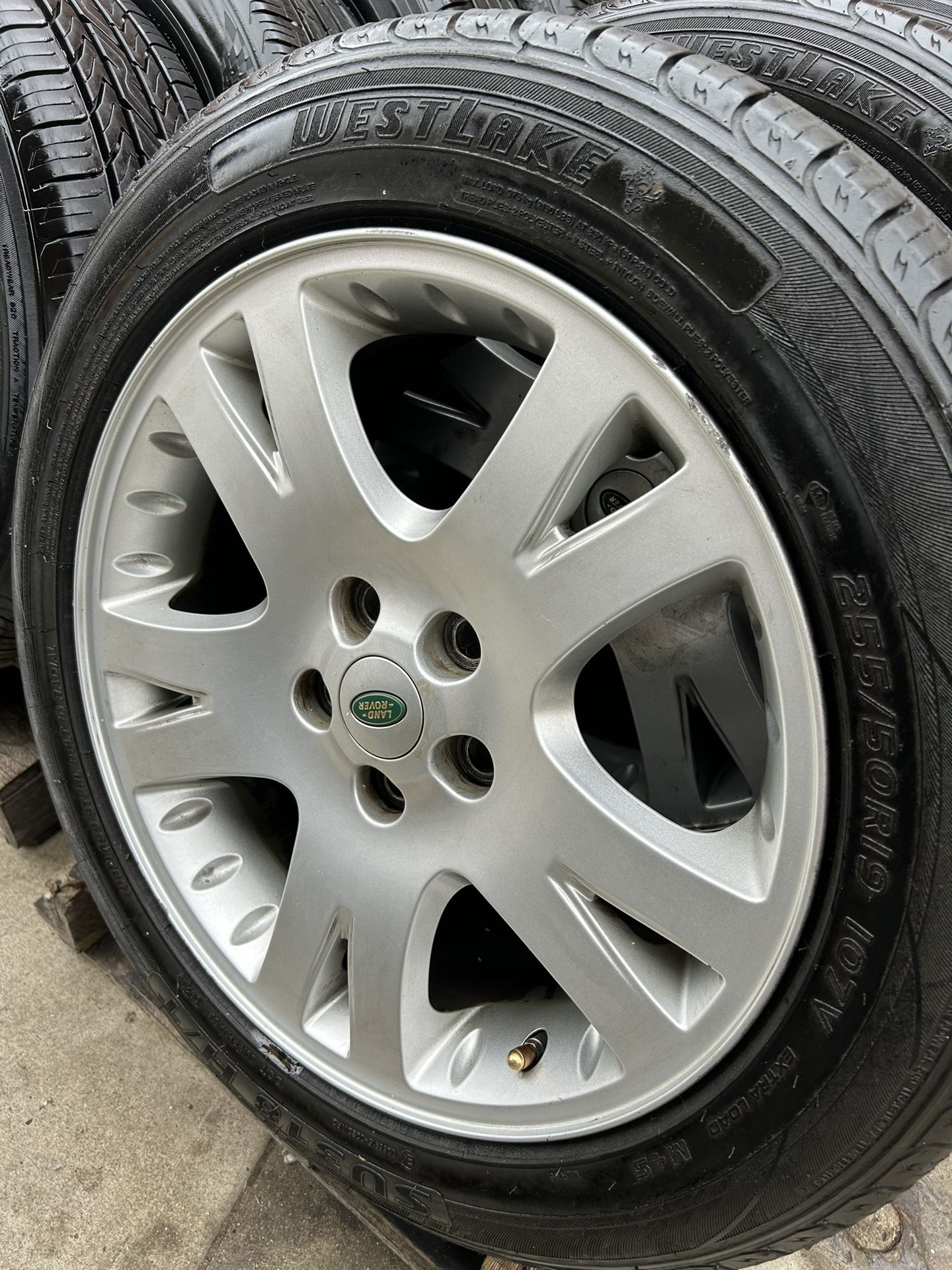 4- WESTLAKE RADIAL SPORTS