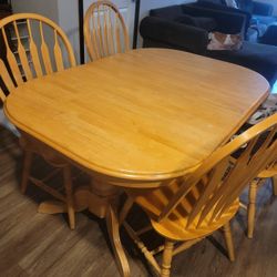 Solid Wood Table 4 Chairs 
