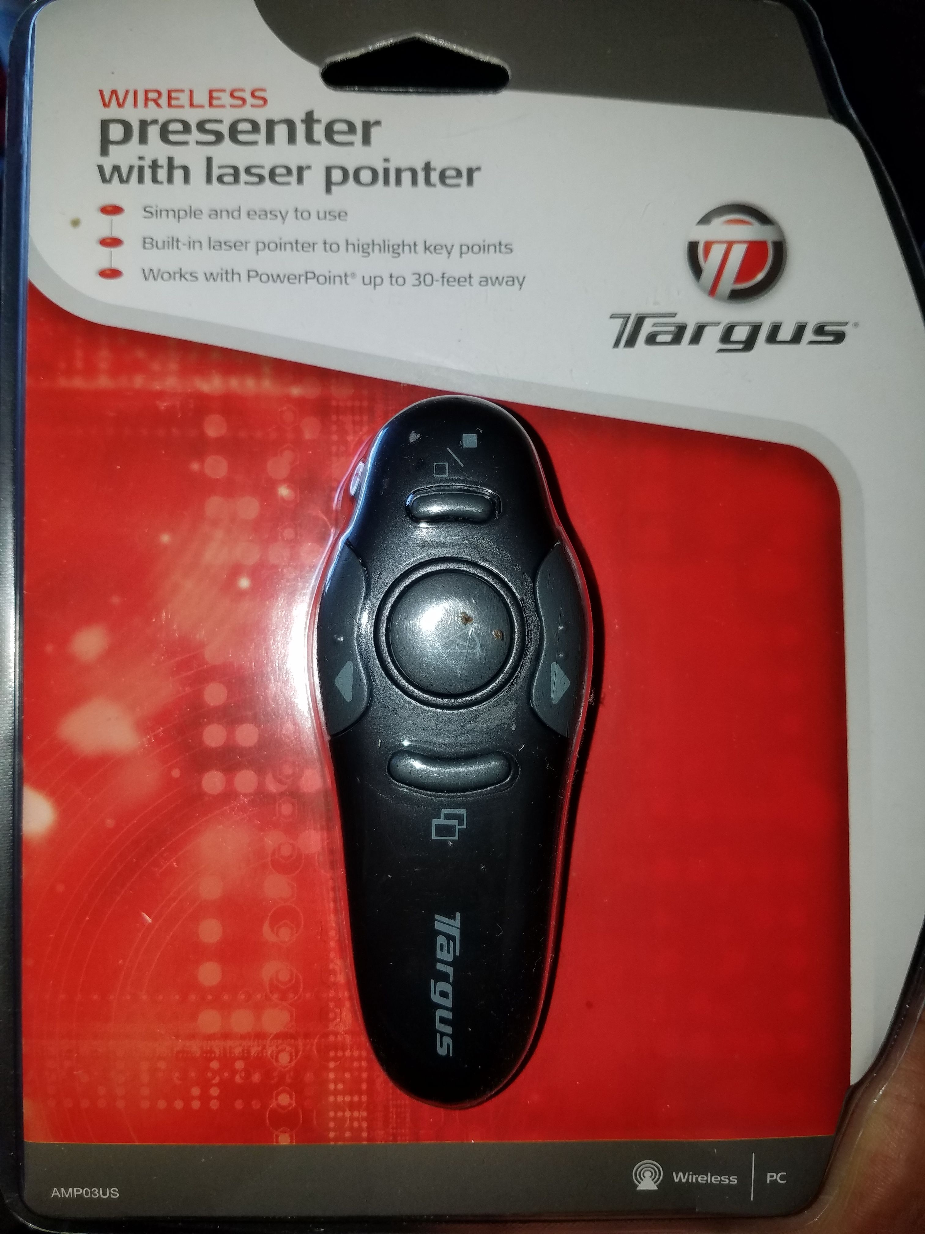 Targus Wireless Presenter With Laser Point AMP03US up To30 Feet Away