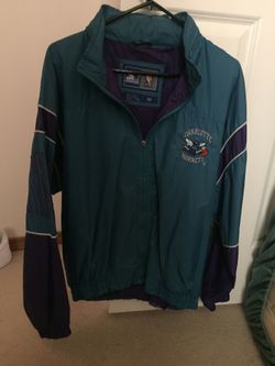 Starter Charlotte Hornets windbreaker