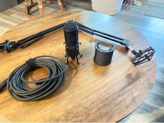 Audio Technica AT2020 microphone with arm