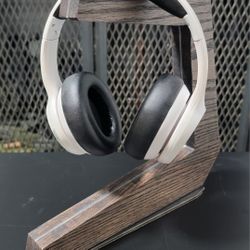 Handmade Metal & Oak Headphone Stand – Holds 2