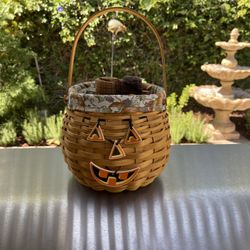 2001 Longaberger Pumpkin Basket Halloween 