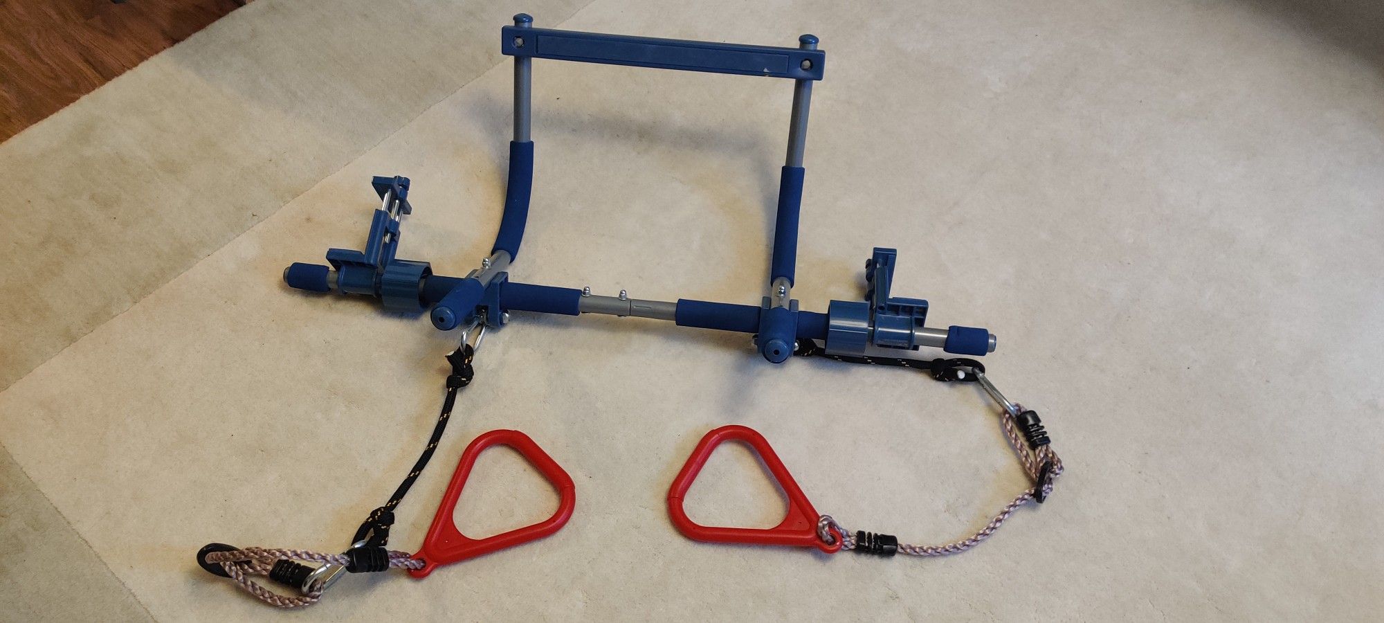 Free Pull-up Bar With Handle Grips for doorway