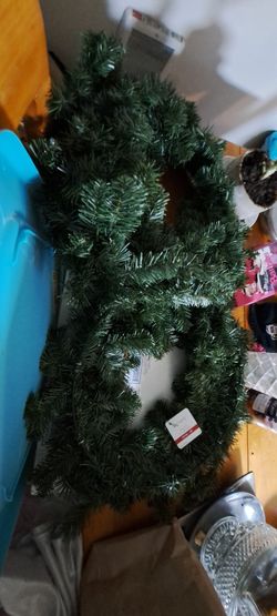 Wreaths Artificial -2 Brand New