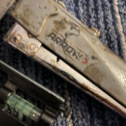 Slim Hammer Tacker Staples 