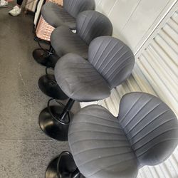 4 Bar Stools