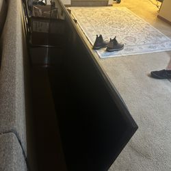 65inch Samsung TV With Perlegear Mount