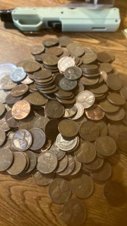 300 + Indian head and wheat mixed  pennies