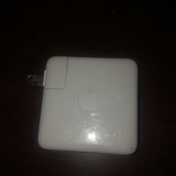 Apple Macbook Pro Charger Very Fast Charging