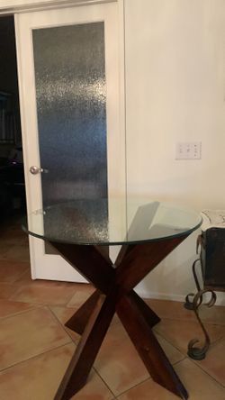 Round table