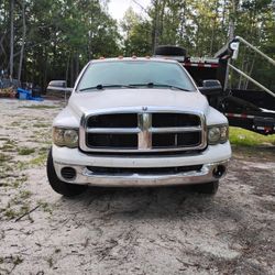 05 Dodge Ram 3500