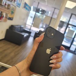 Apple IPhone 12 Unlocked 