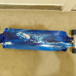 Skateboard 42 inches almost new
