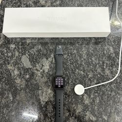 Apple Watch Series 3, 1 Owner Works Fine