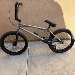 Subrosa Salvador 20” BMX Bicycle