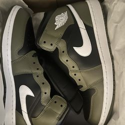 Jordan Retro 1’s
